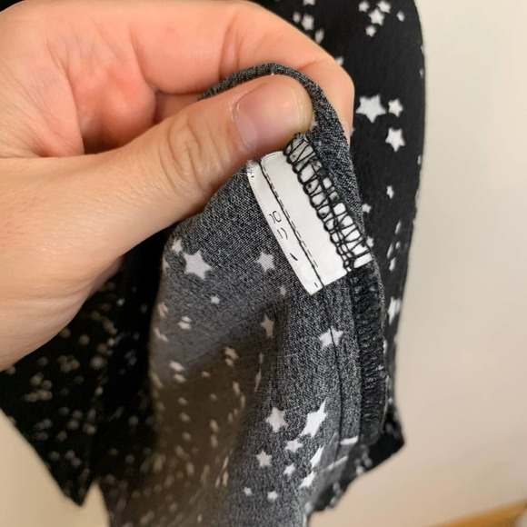 ZARA Basic Black Star Print Open Back Ruffle Dress - Picture 6 of 10